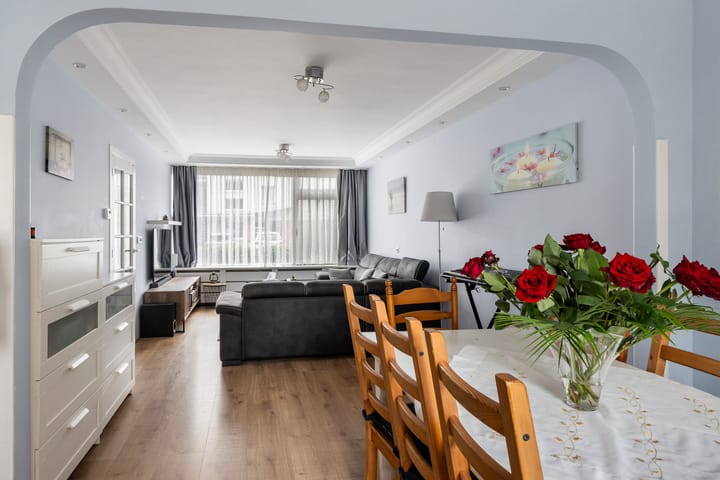 Foto 14 van Marinus van der Stoepstraat 8