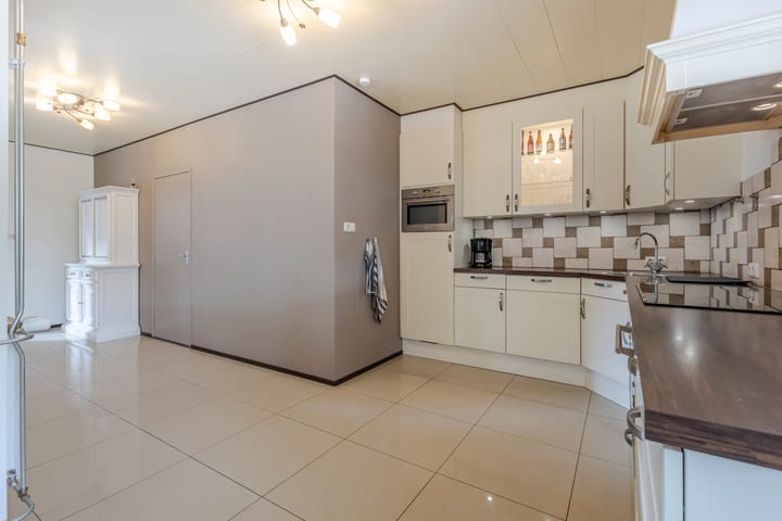 Foto 23 van Rozenbloemstraat 7