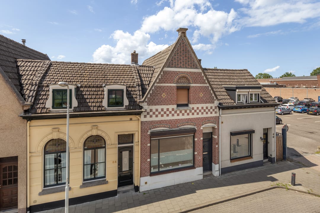 Foto 1 van Badhuisstraat 33