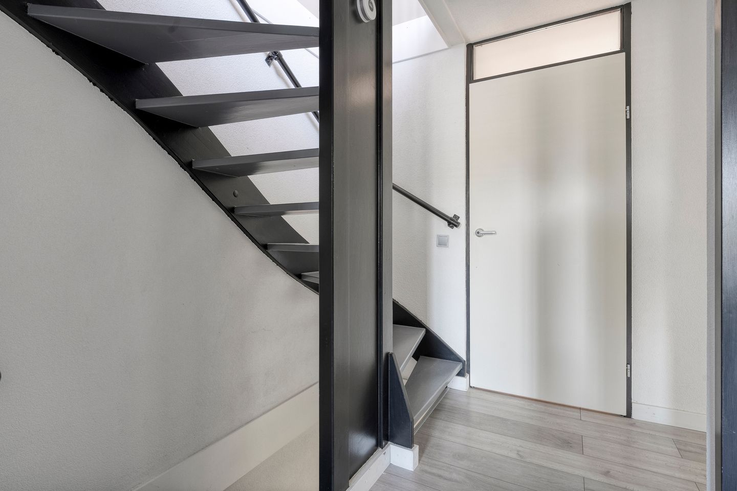 Foto 10 van Admiraal de Ruyterstraat 17