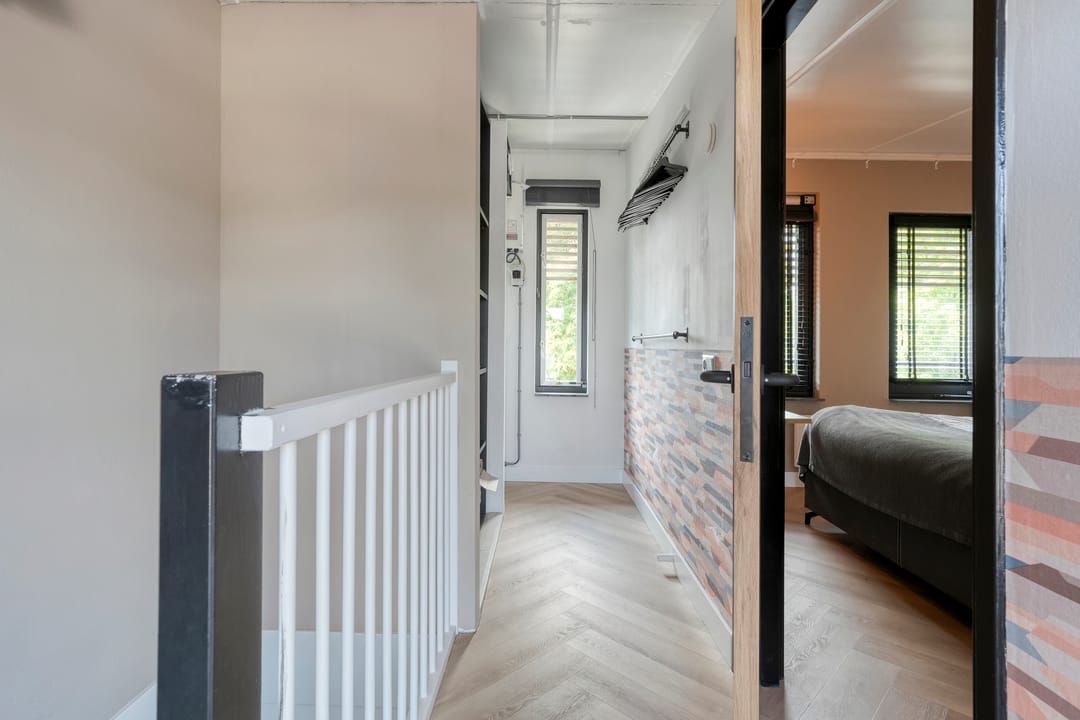 Foto 17 van Admiraal de Ruyterstraat 17