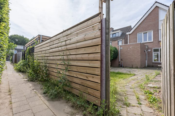 Foto 15 van Palestinastraat 388