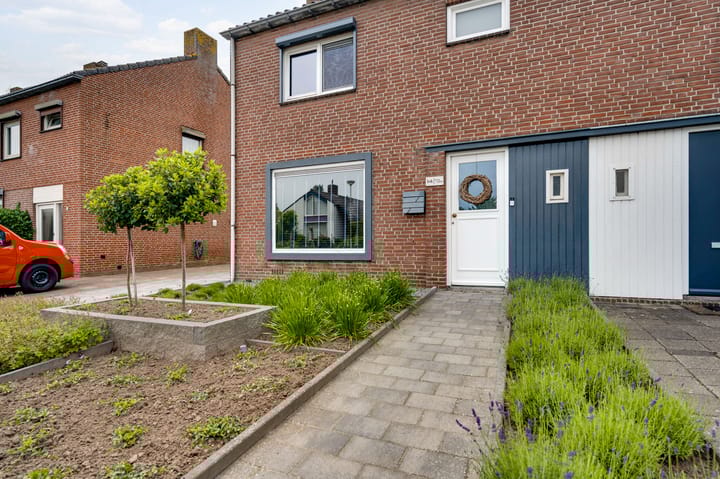 Photo 10 of Joachimstraat 14