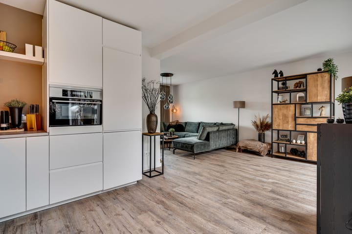 Photo 20 of Joachimstraat 14