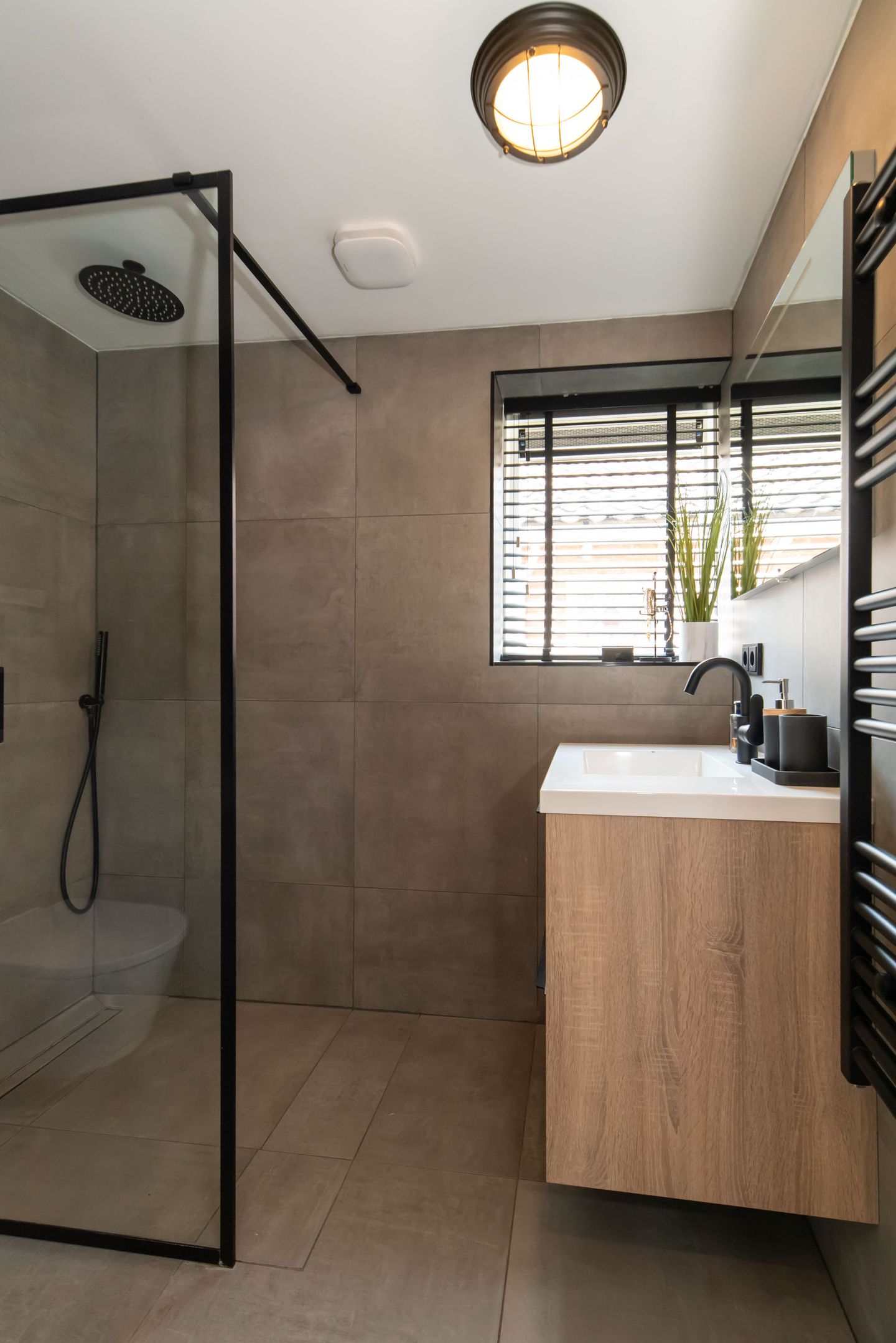 Foto 19 van Esstraat 37