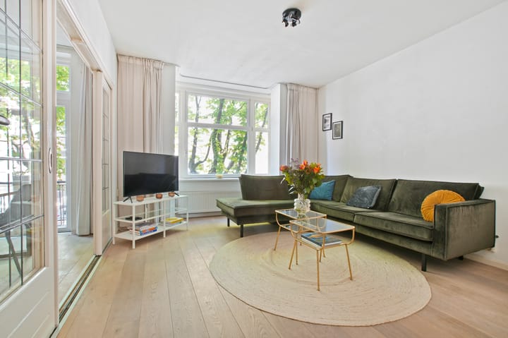 Photo 7 of Uiterwaardenstraat 157-1