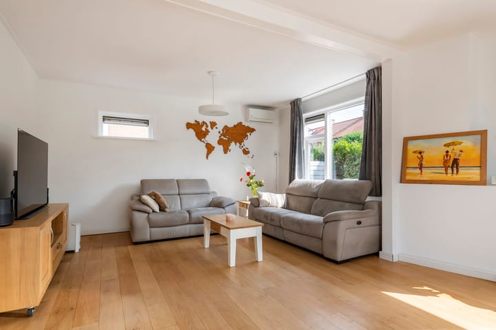 Photo 17 of Gulhofstraat 34