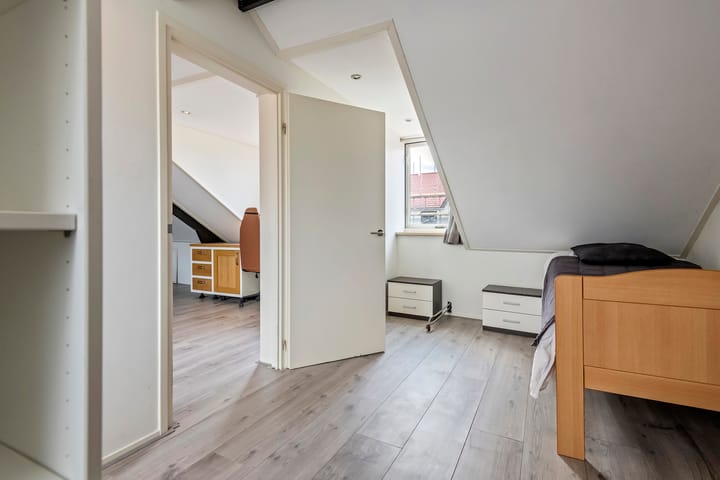 Photo 27 of Gulhofstraat 34