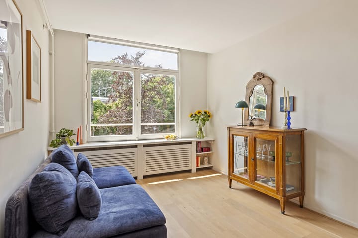 Photo 1 of Spaarndammerstraat 20-F