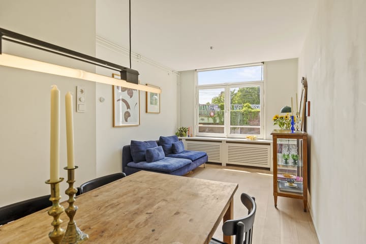 Photo 4 of Spaarndammerstraat 20-F