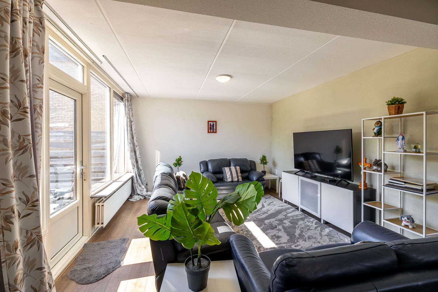 Foto 10 van Ten Oeverlaan 24