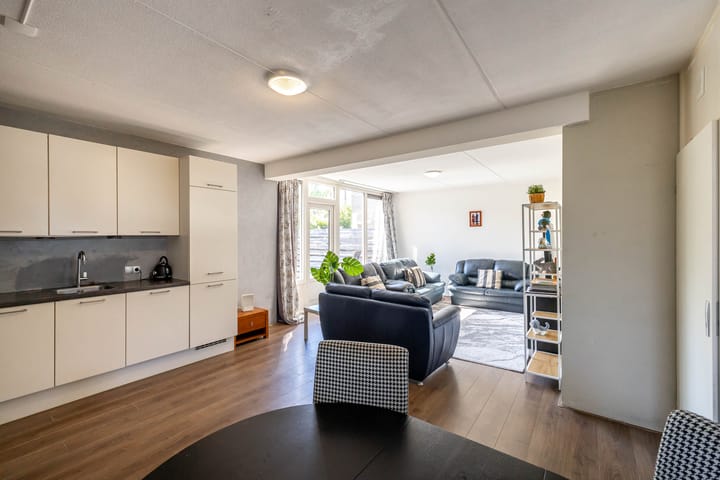 Foto 13 van Ten Oeverlaan 24