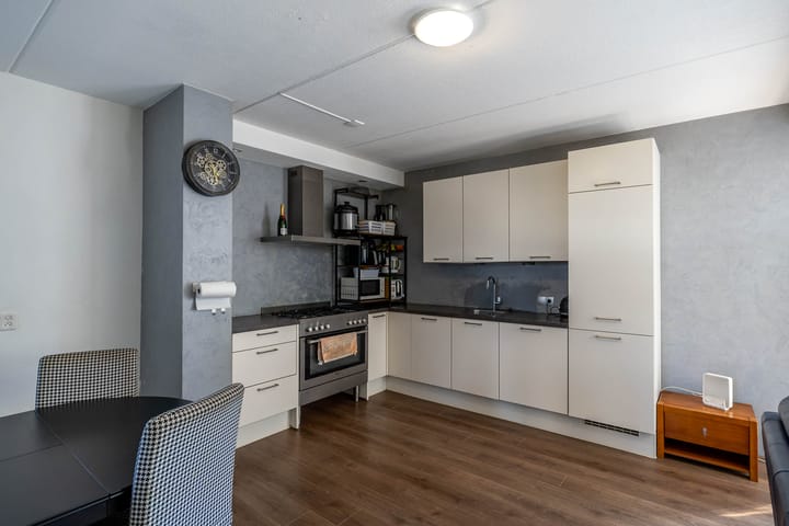 Foto 15 van Ten Oeverlaan 24