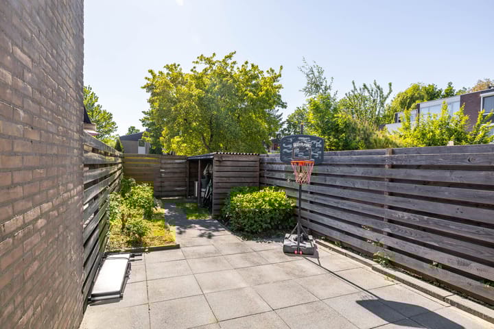 Foto 26 van Ten Oeverlaan 24