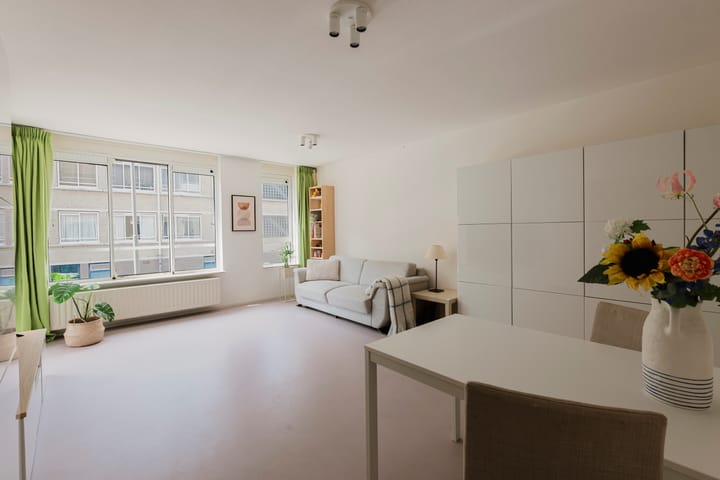 Foto 1 van Jacob Burggraafstraat 47