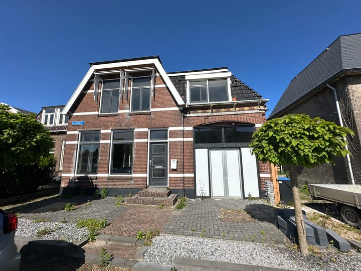 Leeuwarderstraatweg 2, Heerenveen