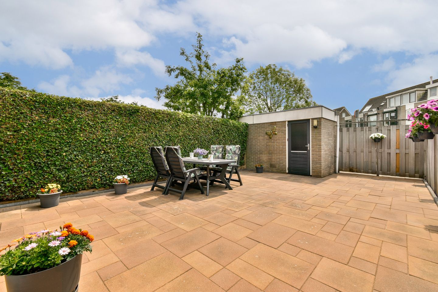 Photo 4 of Giessenburg 1