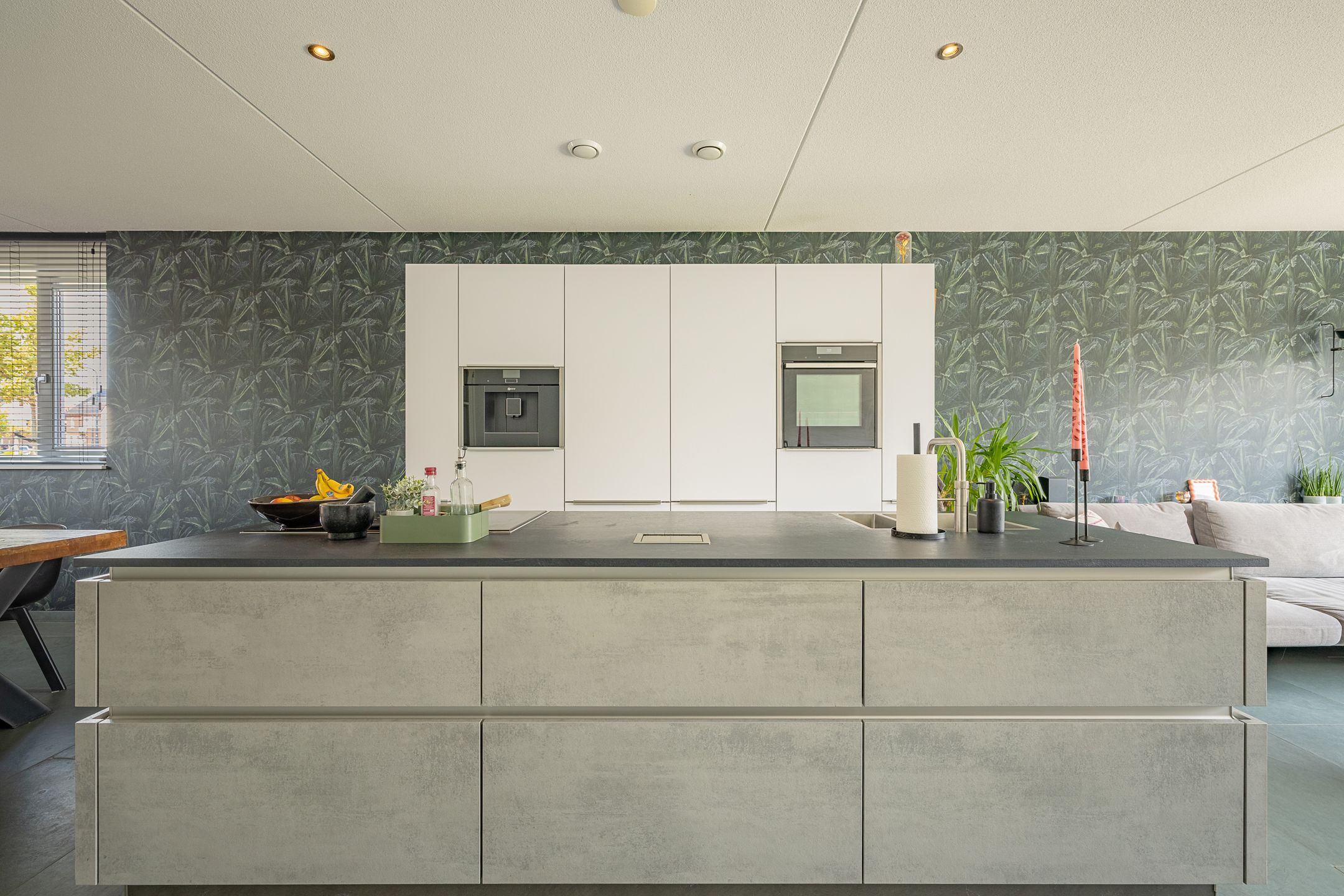 Foto 15 van John Coltranestraat 8