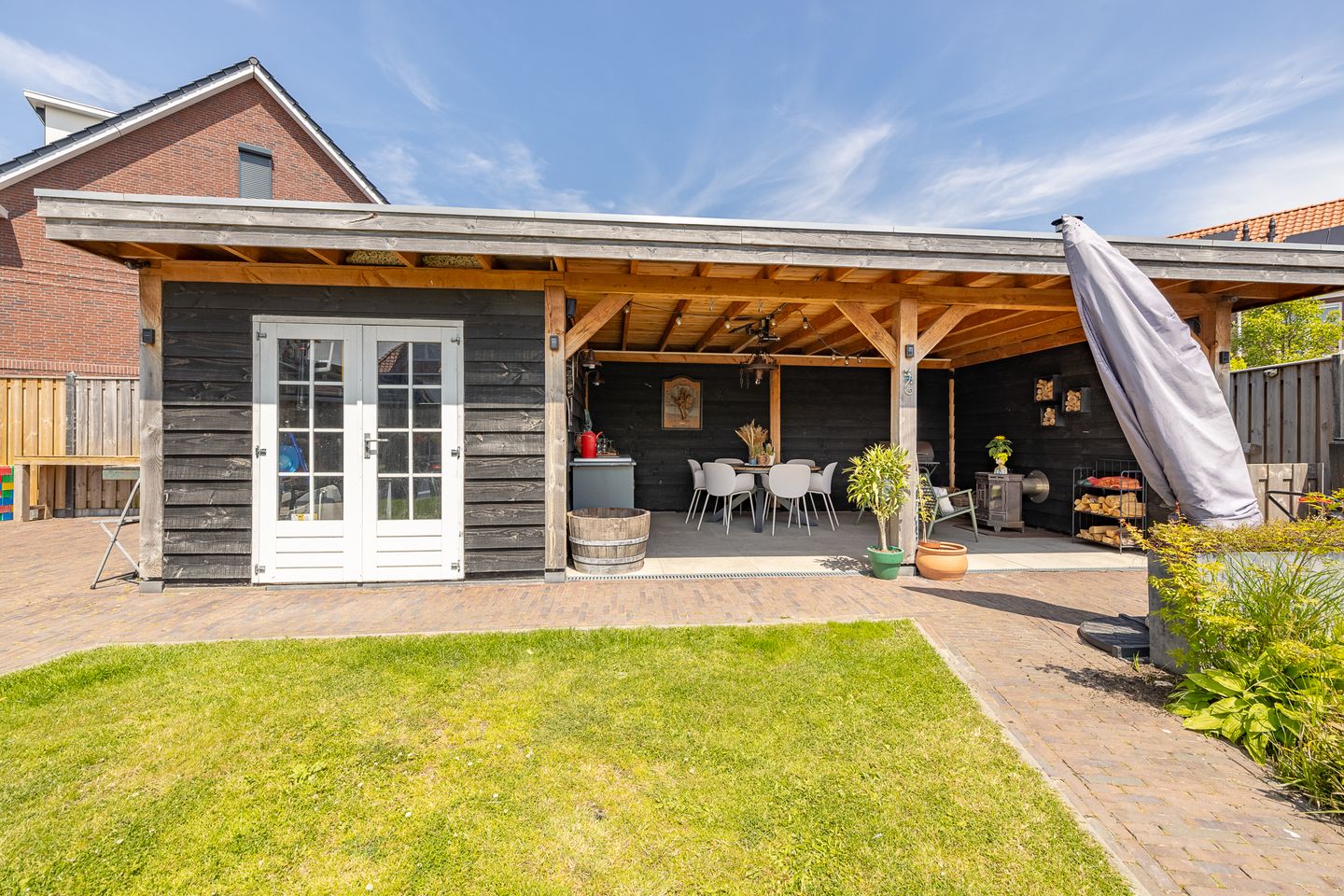 Foto 25 van John Coltranestraat 8