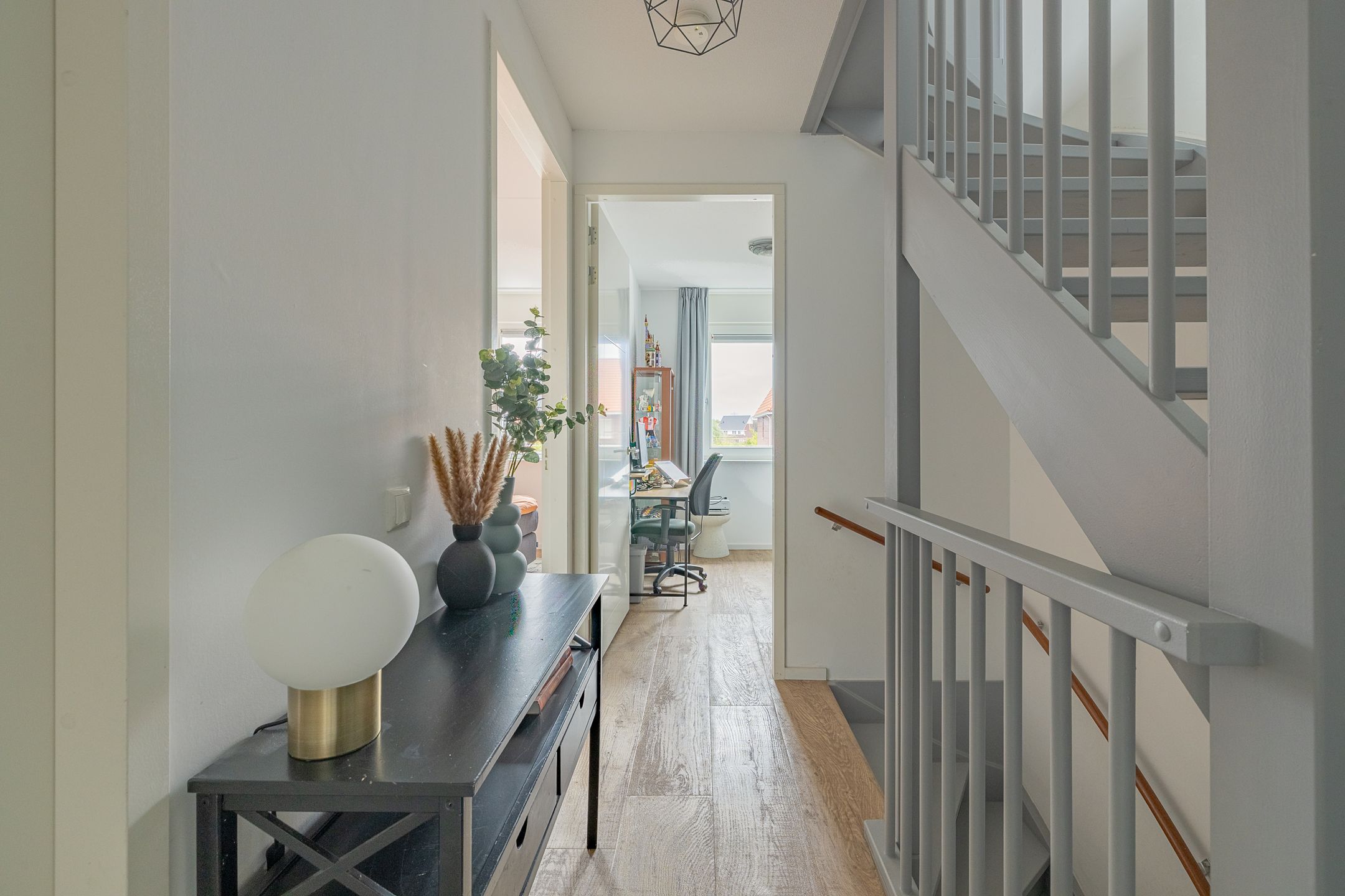 Foto 30 van John Coltranestraat 8