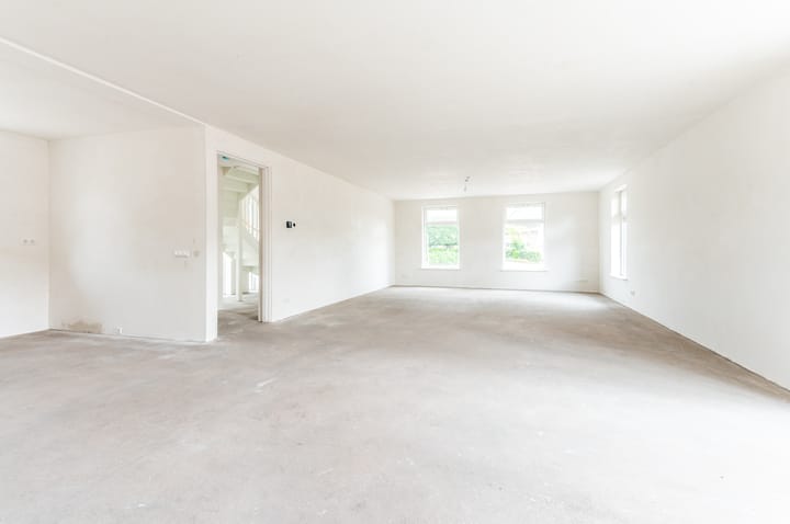 Photo 8 of Domstraat 10