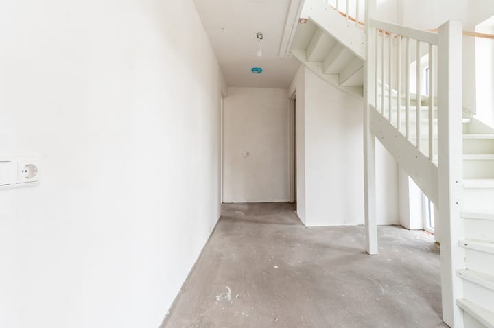 Photo 18 of Domstraat 10