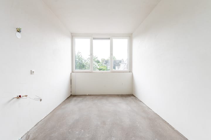 Photo 28 of Domstraat 10