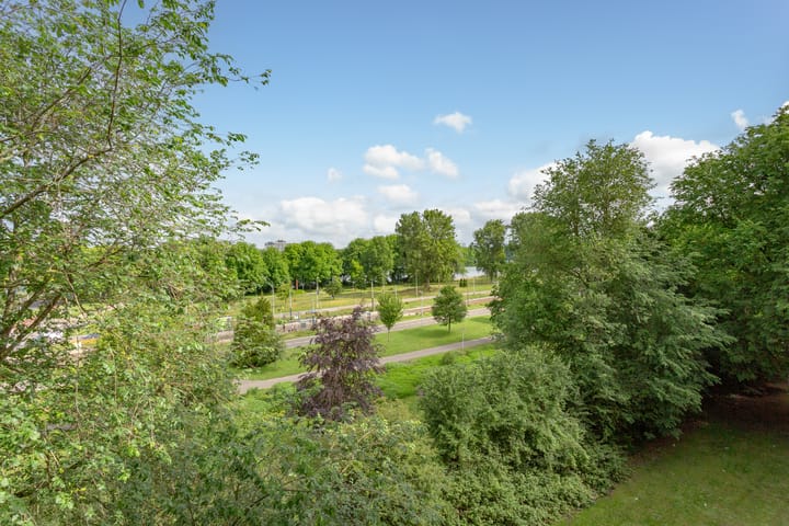 Foto 29 van S. F. van Ossstraat 322