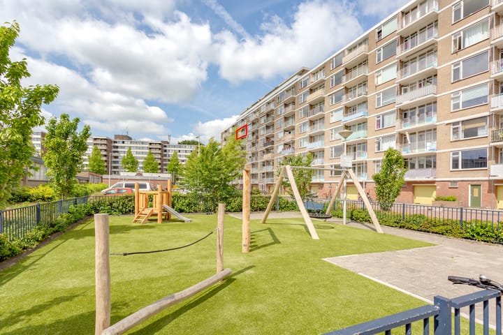 Foto 32 van S. F. van Ossstraat 322