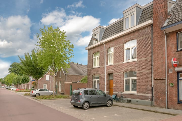 Foto 22 van Willem Vliegenstraat 39