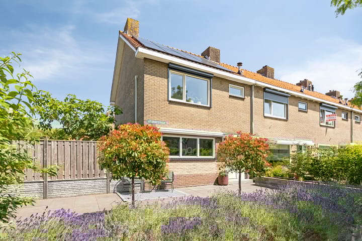 Foto 7 van J.P. Grootstraat 3