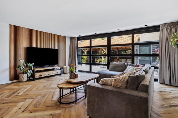 Foto 3 van J.P. Grootstraat 3