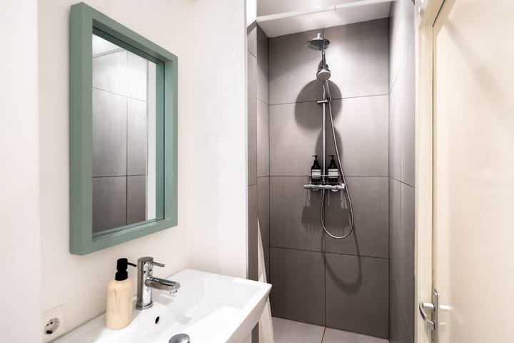 Photo 14 of Elisabeth Wolffstraat 48-2