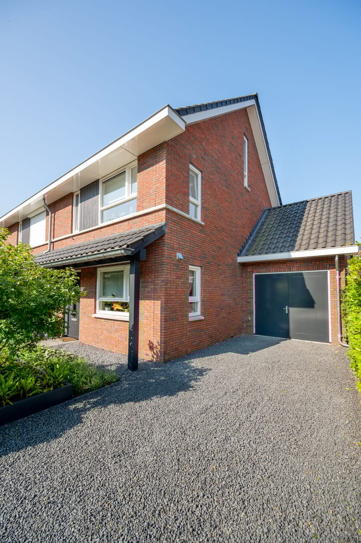 Photo 2 of Ds. Wisseweg 19