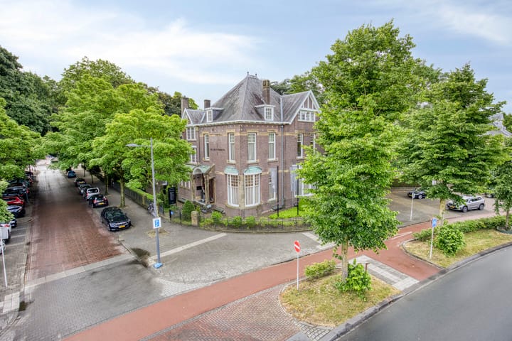 Julianaplein 8, Den Bosch