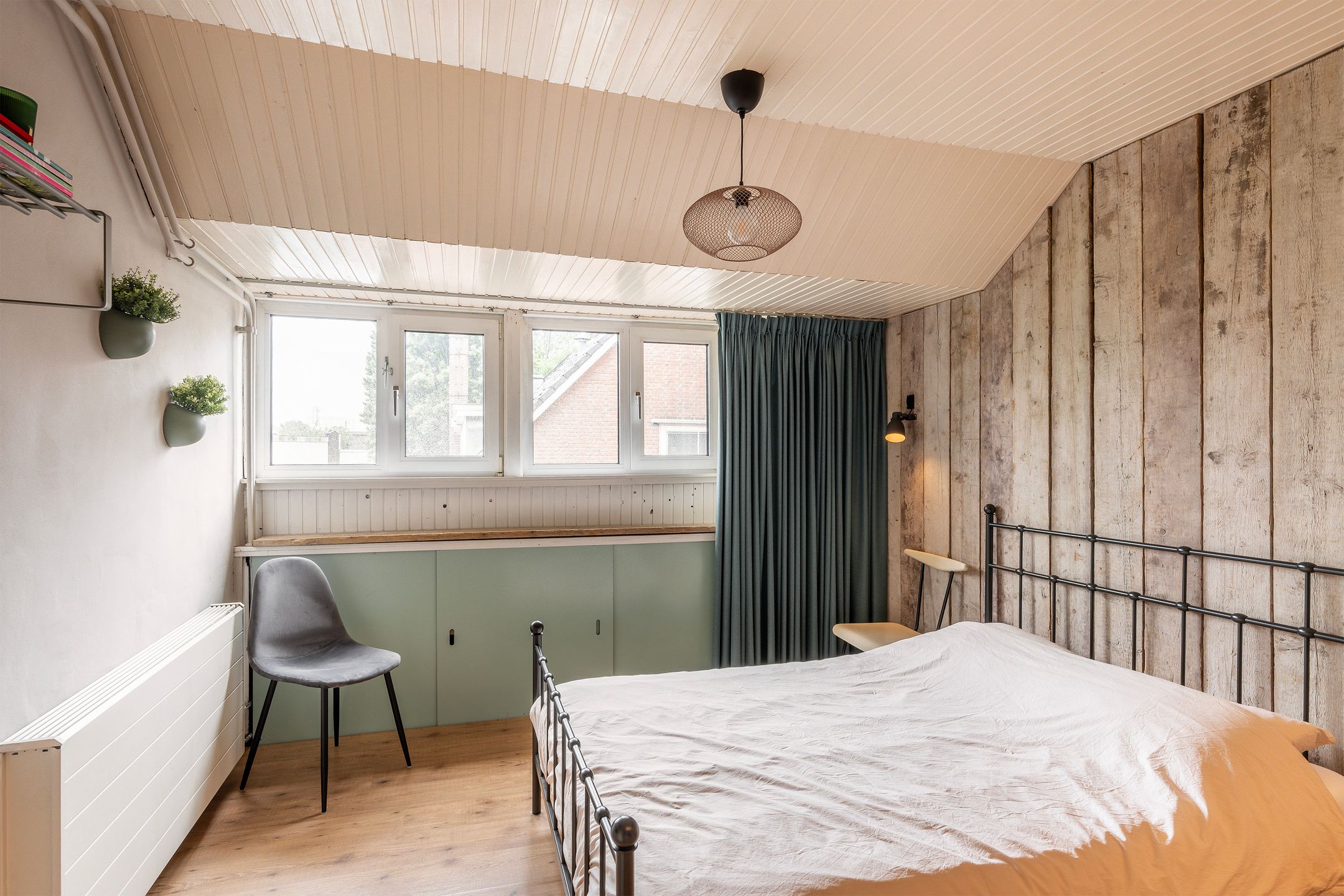 Foto 15 van Azaleastraat 88-A