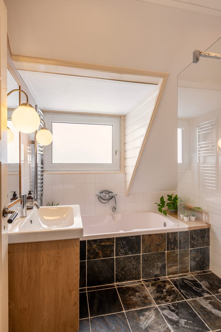 Foto 25 van Azaleastraat 88-A