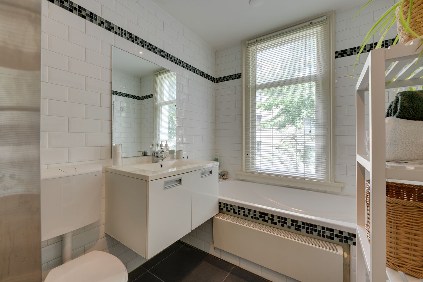 Foto 25 van Hugo de Grootkade 40-1