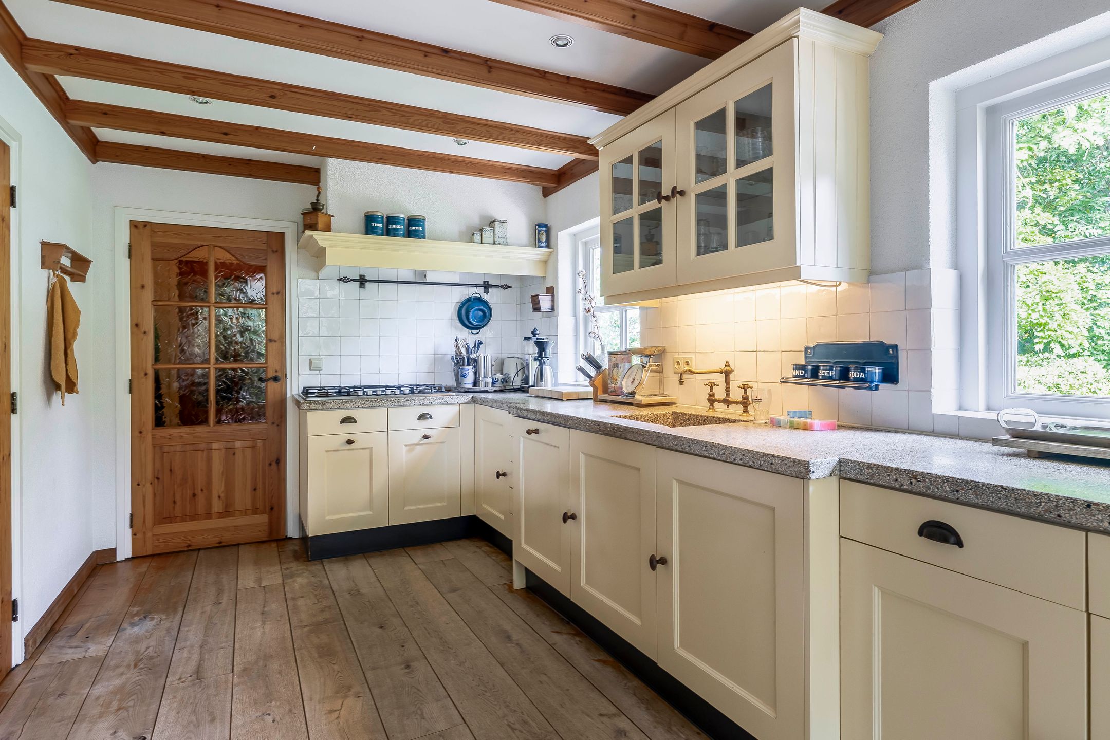 Foto 18 van Hoge Zeedijk 13