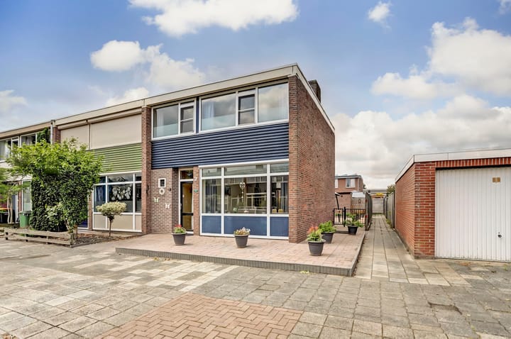 Foto 1 van Resedastraat 2