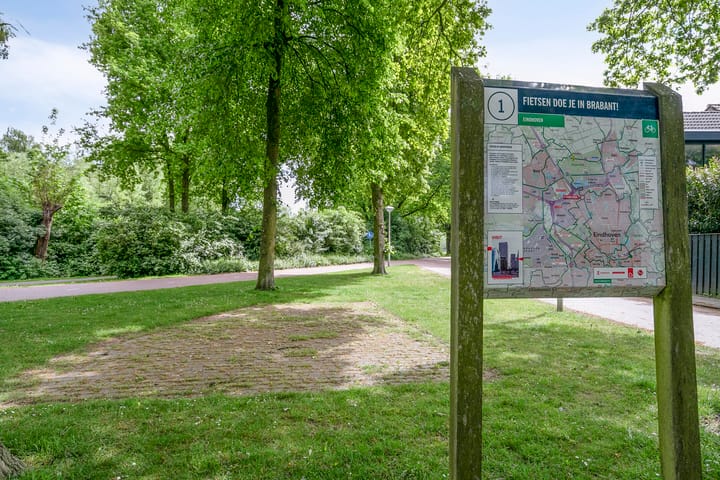 Photo 34 of Dauphinélaan 30