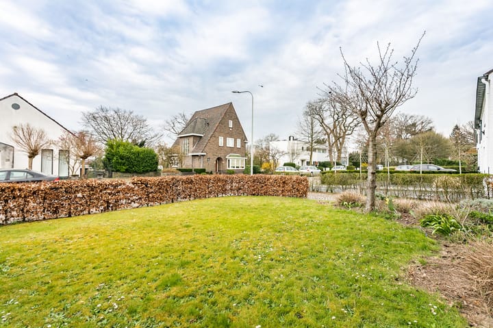 Photo 38 of Kruisbergstraat 54