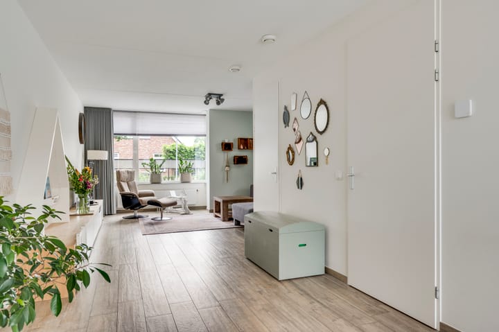 Photo 10 of Amaliastraat 18