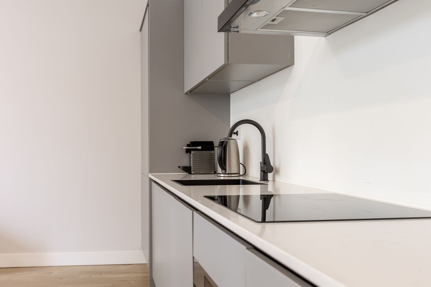 Foto 10 van Mathenesserlaan 247-F