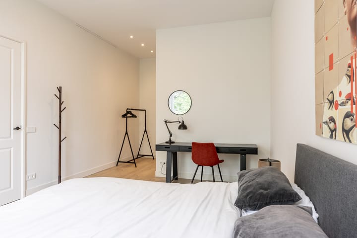 Photo 16 of Mathenesserlaan 247-F