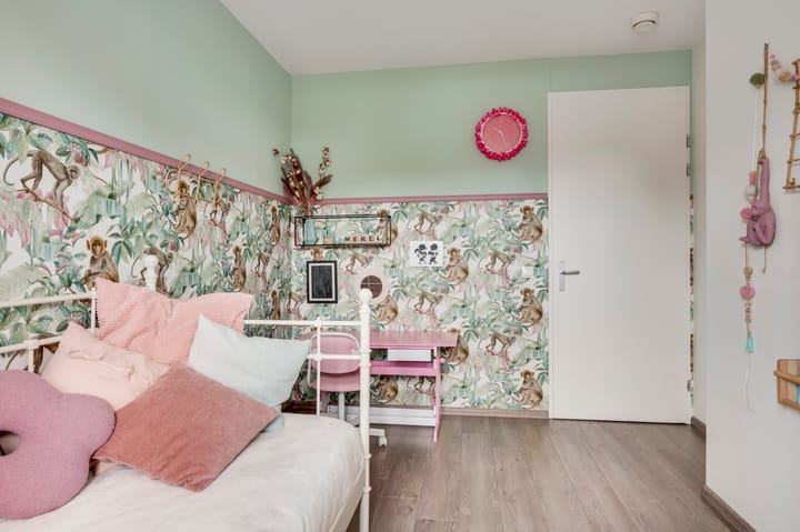 Photo 29 of Amaliastraat 18