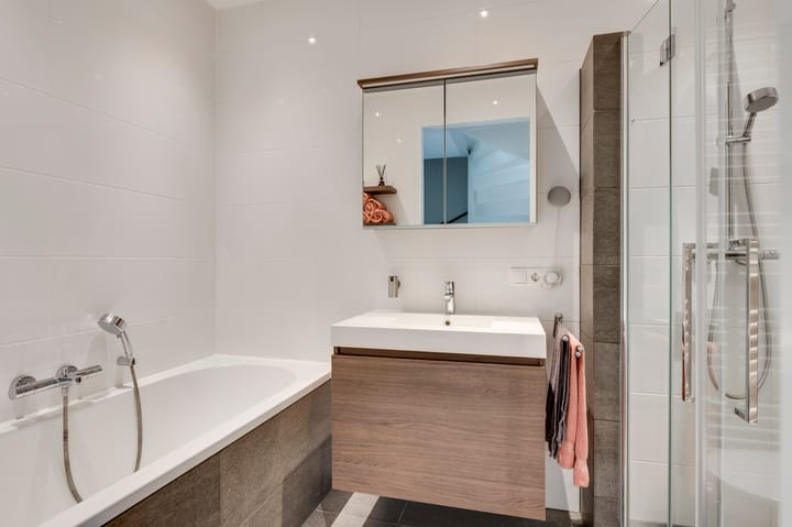 Photo 31 of Amaliastraat 18