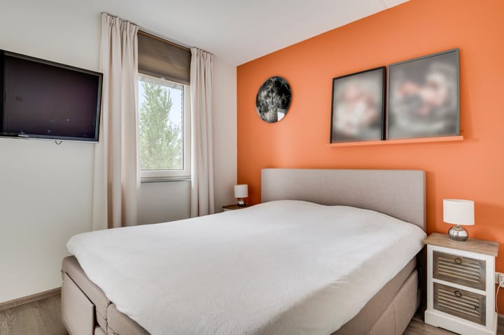 Photo 33 of Amaliastraat 18