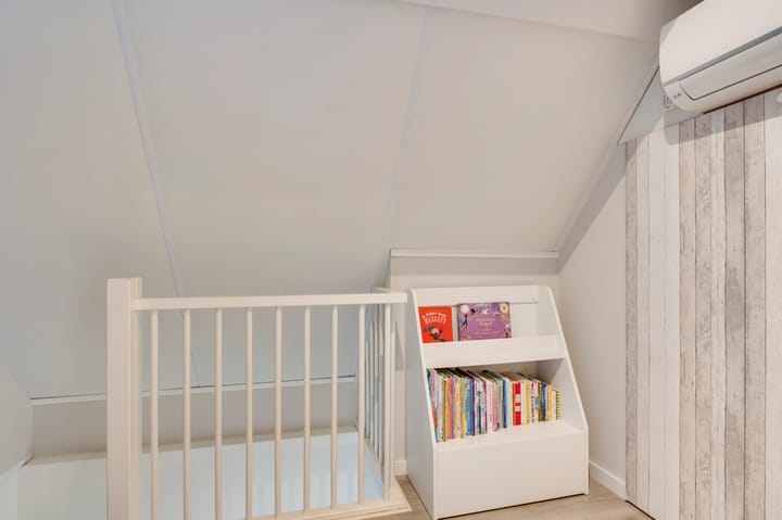 Photo 36 of Amaliastraat 18