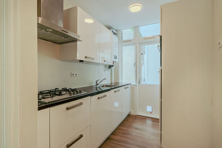 Foto 18 van Zeilstraat 14-1